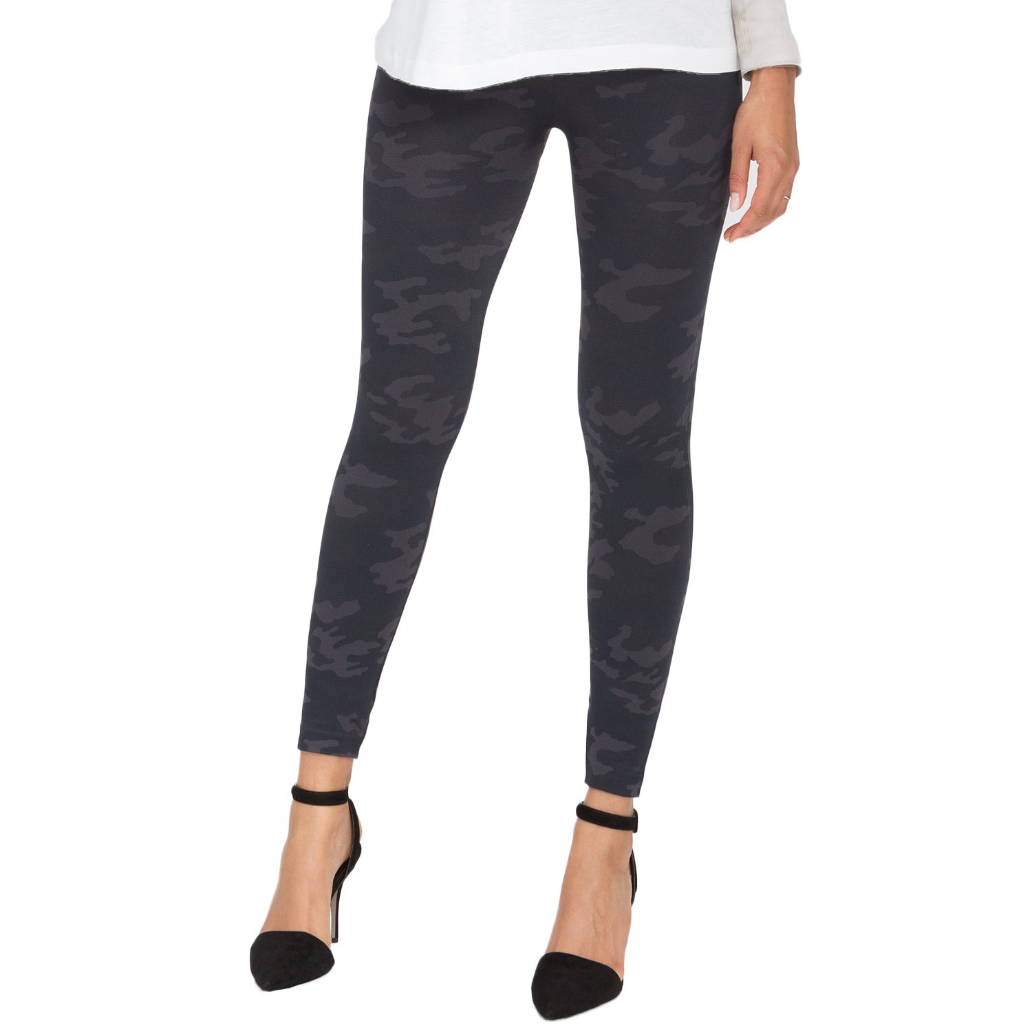 Spanx Look at Me Now Seamless Cropped Leggings! Sage Camo